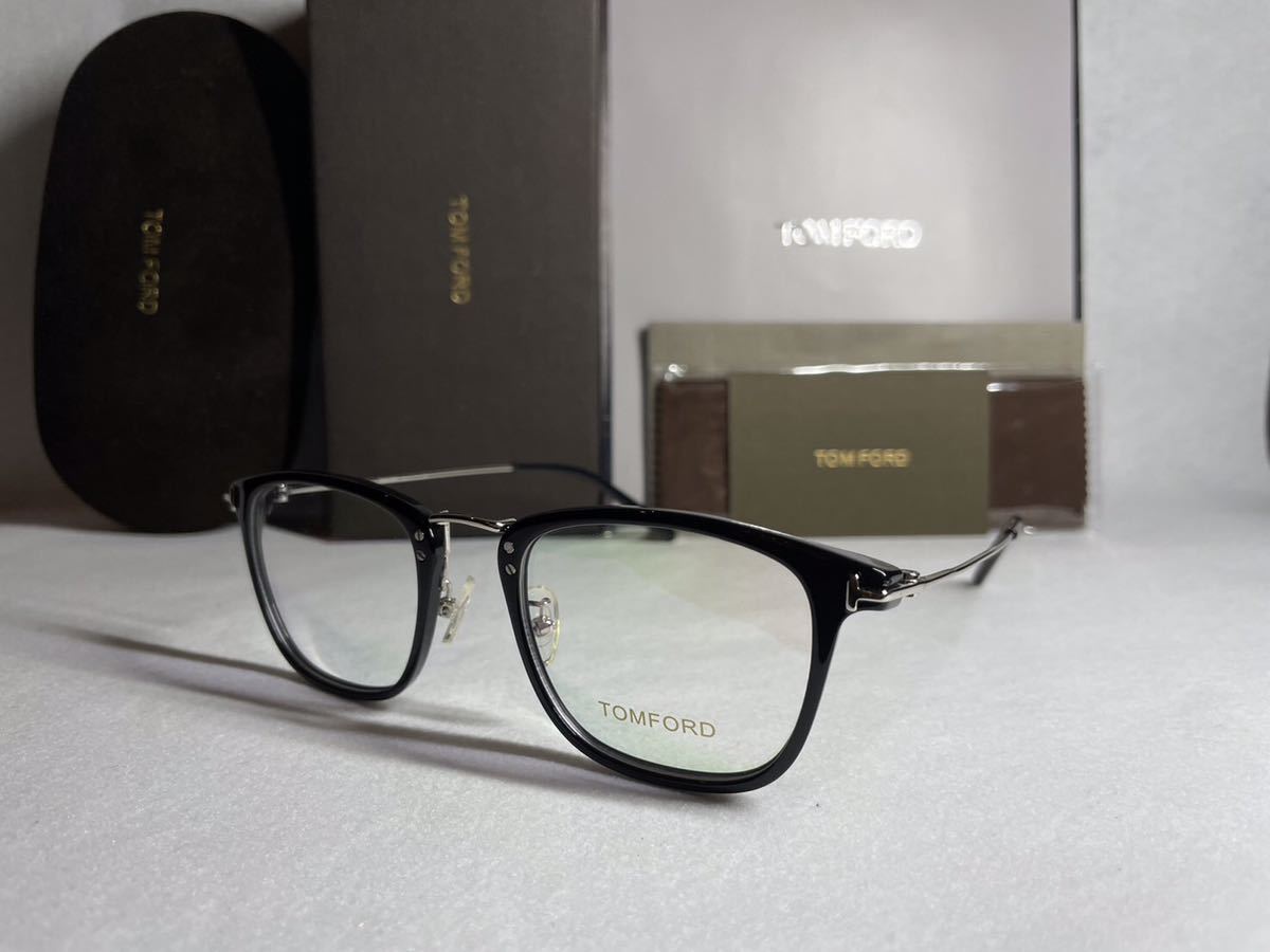 tom ford TF トム　フォード　オシャレ　メガネ　フレーム　黒縁　伊達　ウェリントン
