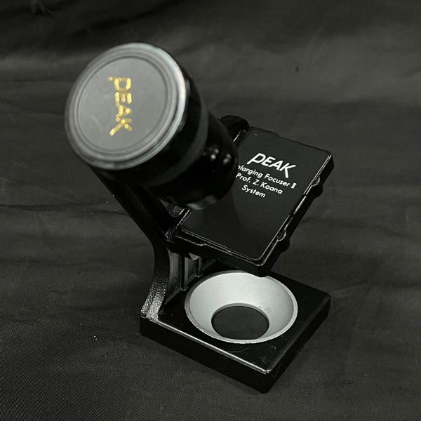現状渡し　PEAK　ピーク　ENLARGING FOCUSER　ピントルーペ　フォーカサー　ピントスコープ　拡大鏡 ピーク PEAK II 公式 元箱付き ピント