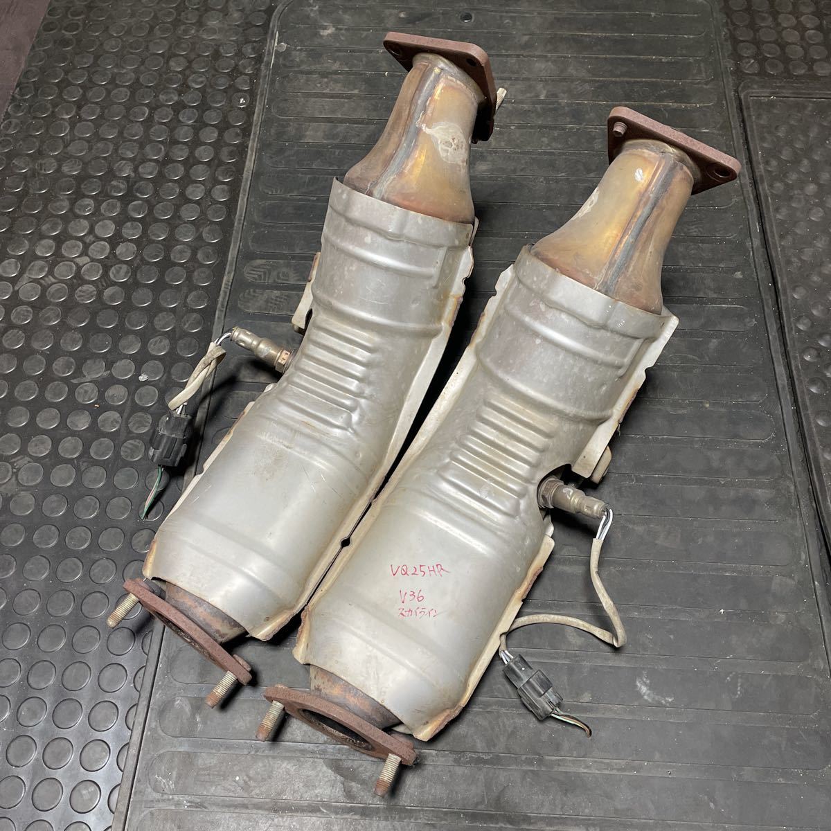 スカイライン V36 触媒 VQ25 日産 Yahoo!オークション V35 VQ35 v36 