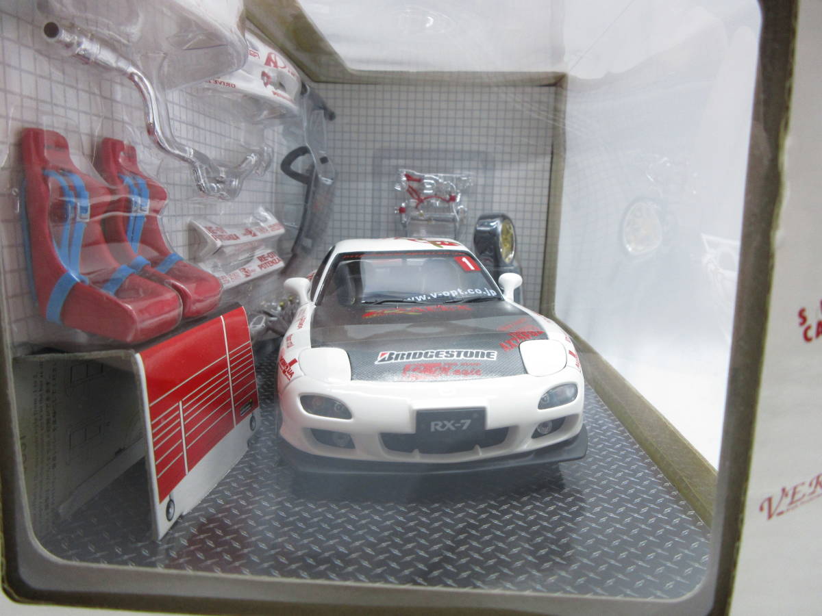 1/24 ホットワークス マツダ RX-7 FD3S 2001 APEX D1 PROJECT Version
