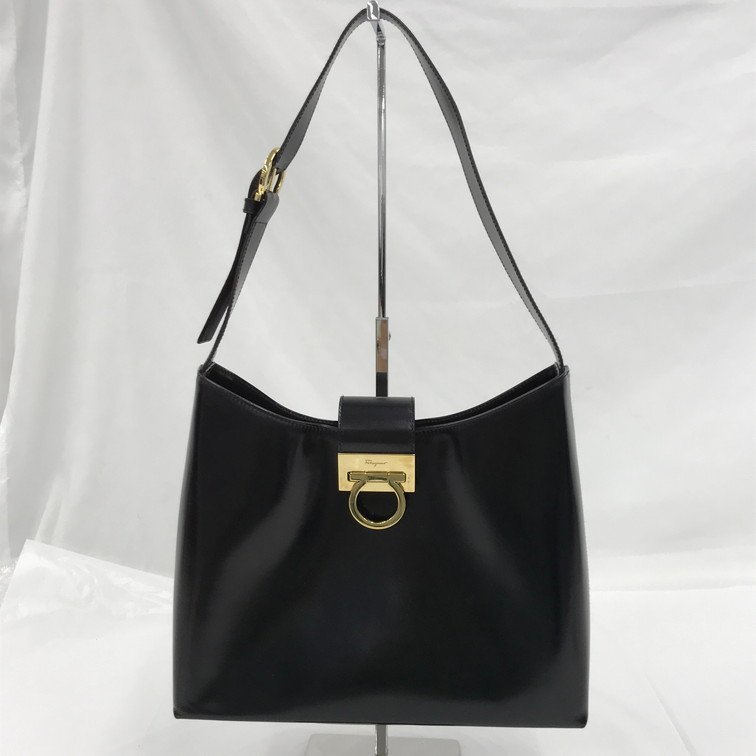 BBAU0011】SALVATORE FERRAGAMO サルヴァトーレフェラガモ ワン 