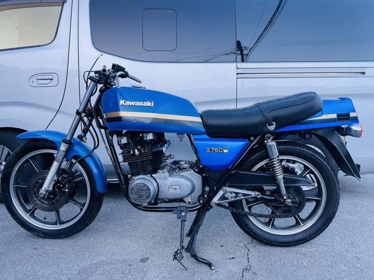 KAWASAKI Z750FX3 書付 新規輸入 ベース車 クランキング確認済 