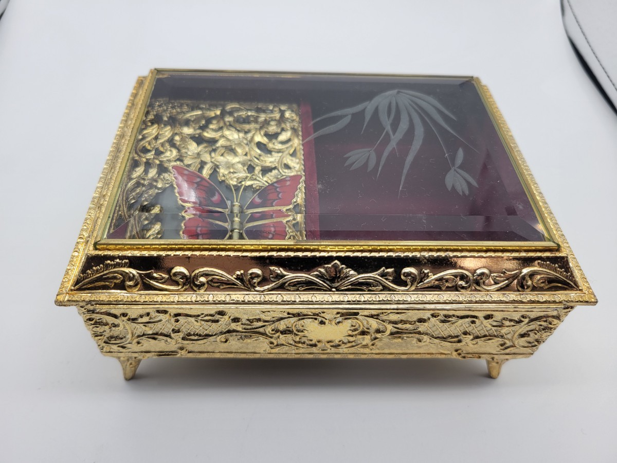 小物入れ ジュエリーボックス 宝石箱 昭和レトロ 美品 蝶 オルゴール