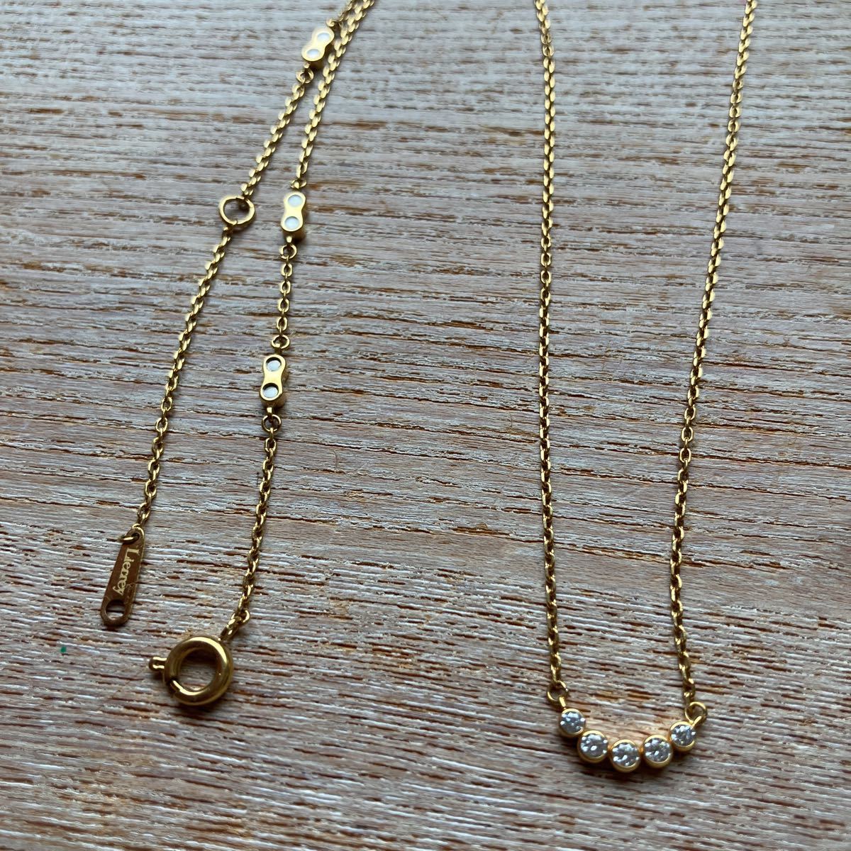 未使用 リエリィ Lierrey カーブネックレス 首・肩の血行改善、首の  