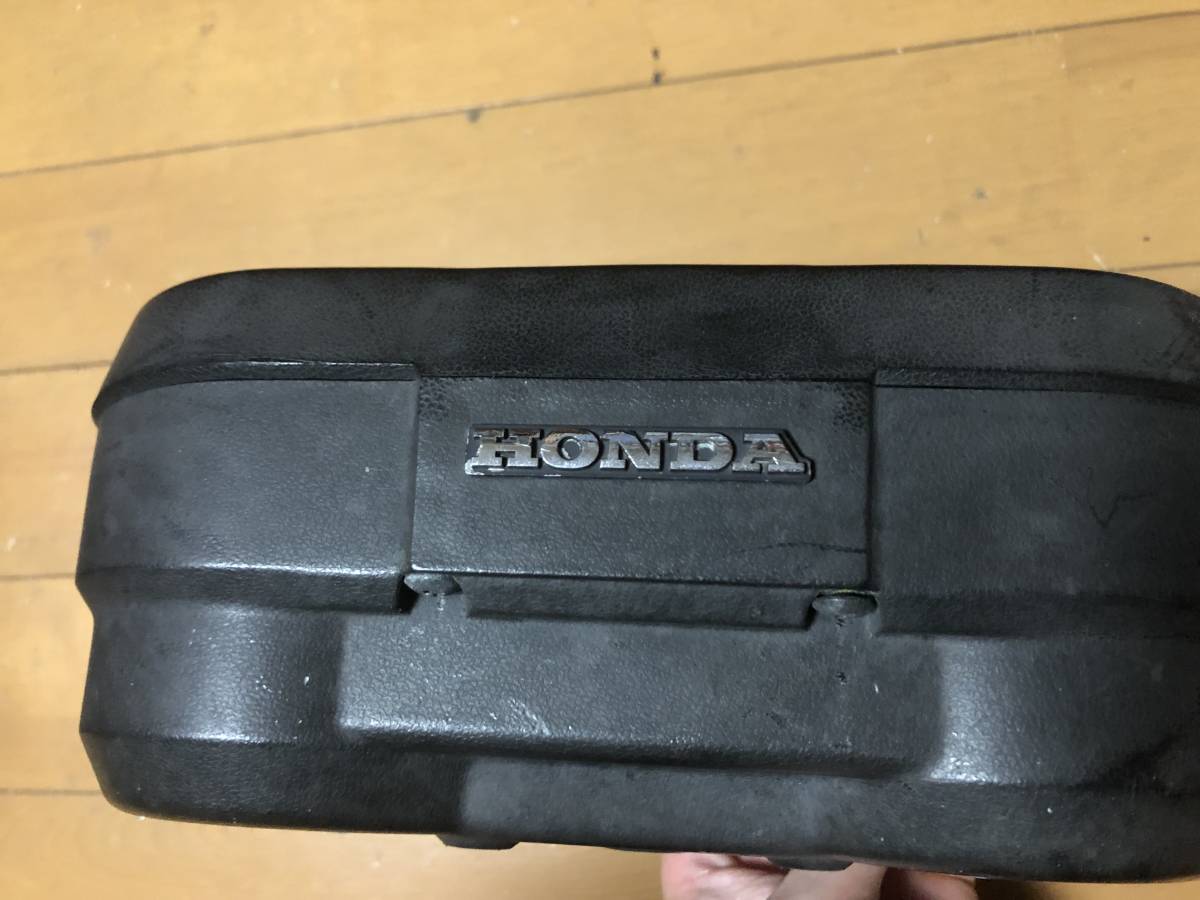 ホンダ CB250N CB400N スピードメーター 動作確認済 ケース割れ無 動作確認済 CB250N スピードメーター タコメーター メーター 逆車