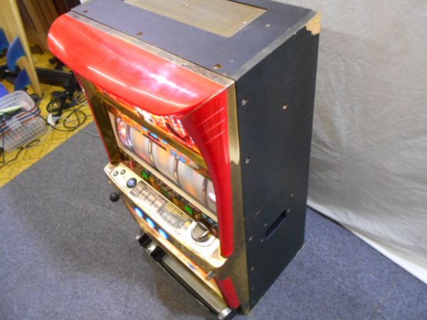 引取りOK☆パチスロ実機 巨人の星 4号機 4号機 巨人の星