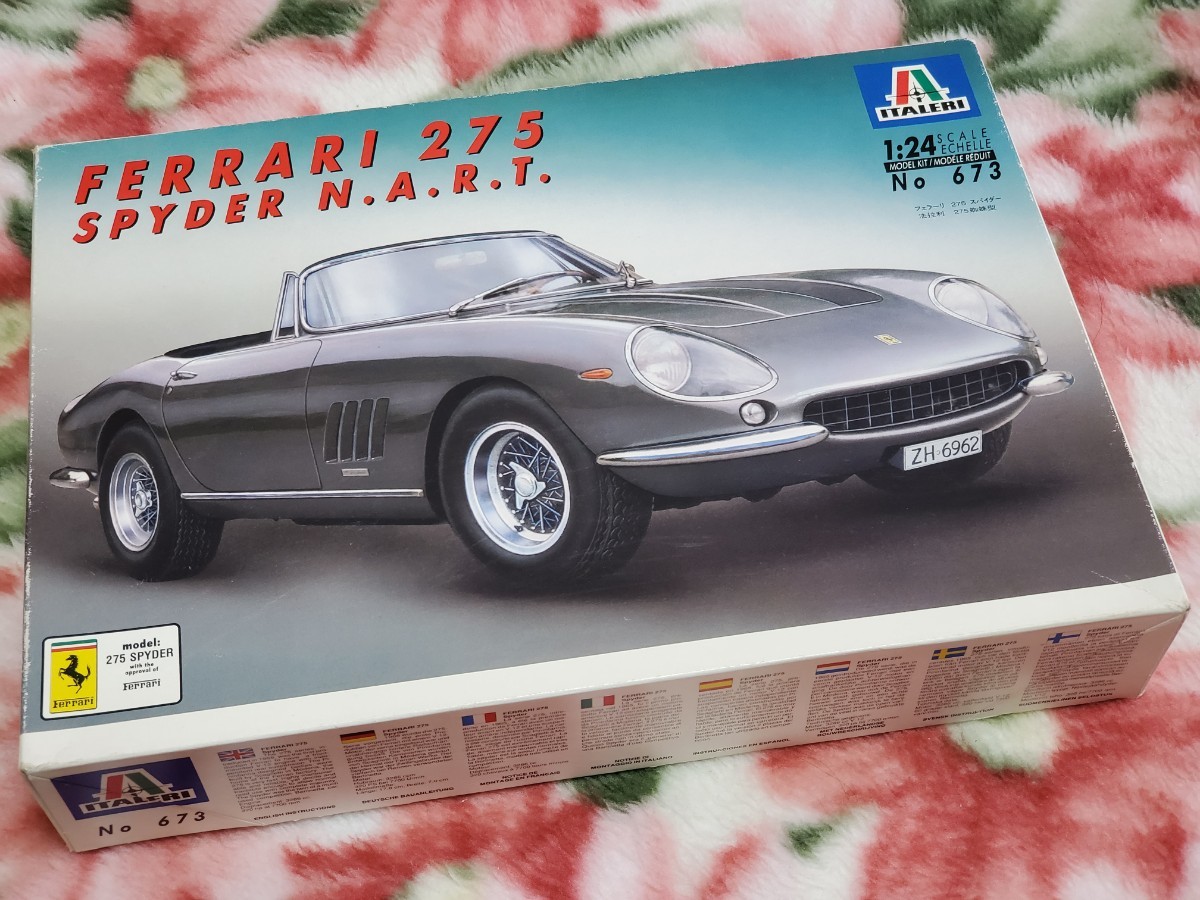 イタレリ 1/24 フェラーリ 275 スパイダー N.A.R.T. 未組立 の入札履歴 