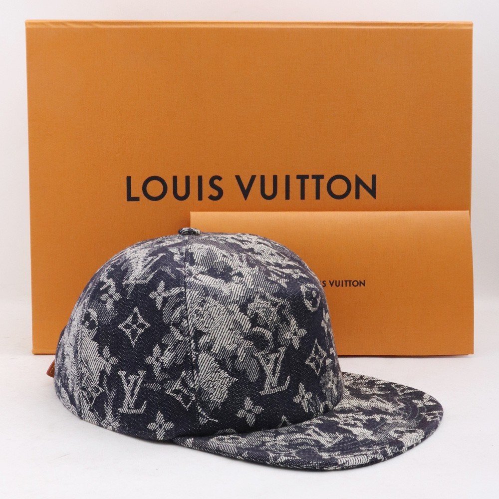 LOUIS VUITTON キャスケット モノグラム タペストリー キャップ