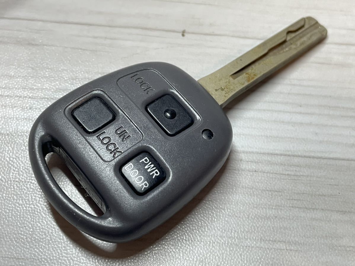 トヨタ ハリアー 30系 純正 キーレス 3ボタン 刻印 48030 基盤251451-0770 ACU30 MCU30 グレーカバー アルファード エスティマ サーフ