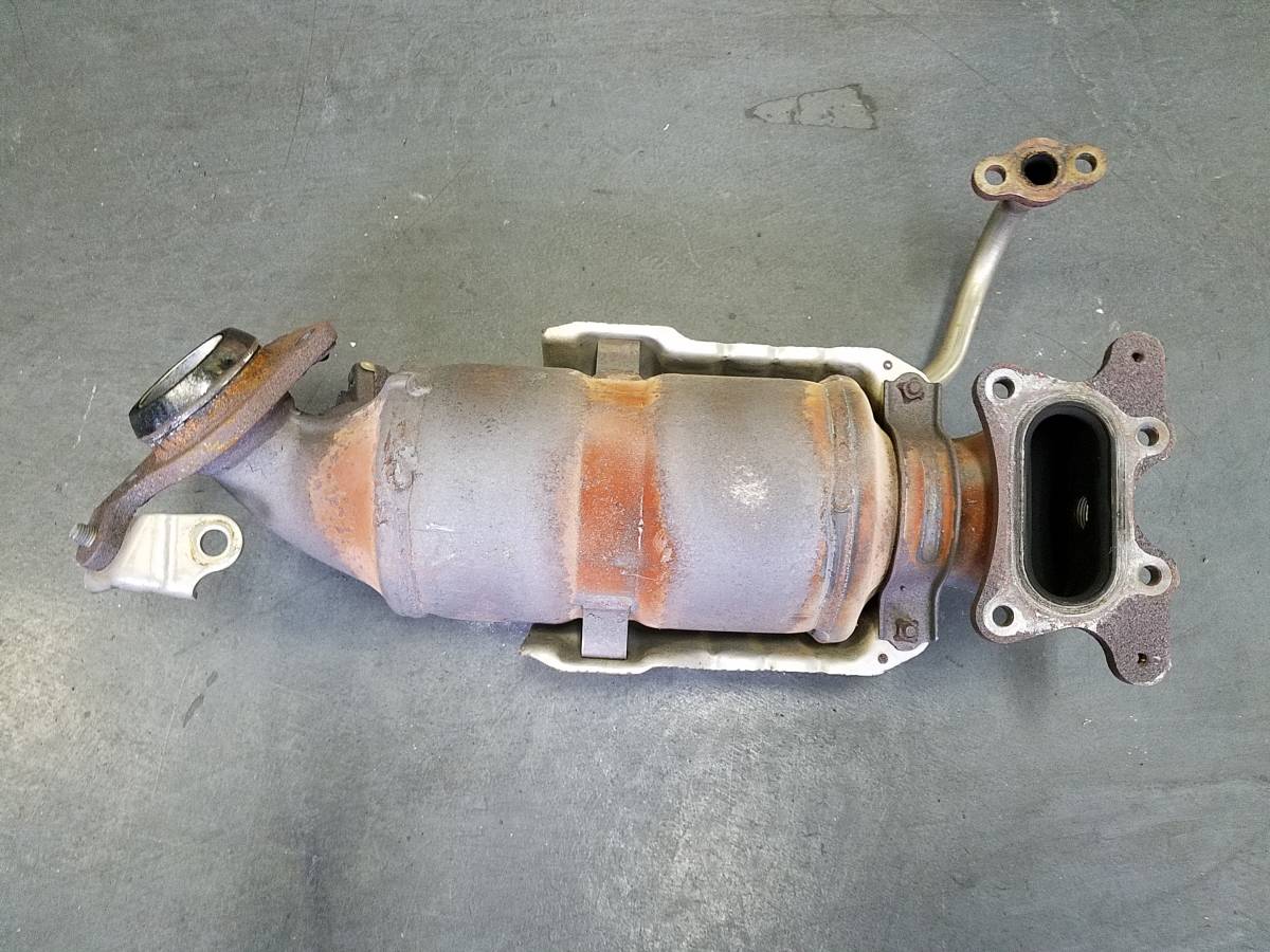 中古】RK1 ステップワゴン R20A 触媒 R20A ステップワゴン 触媒 触媒1