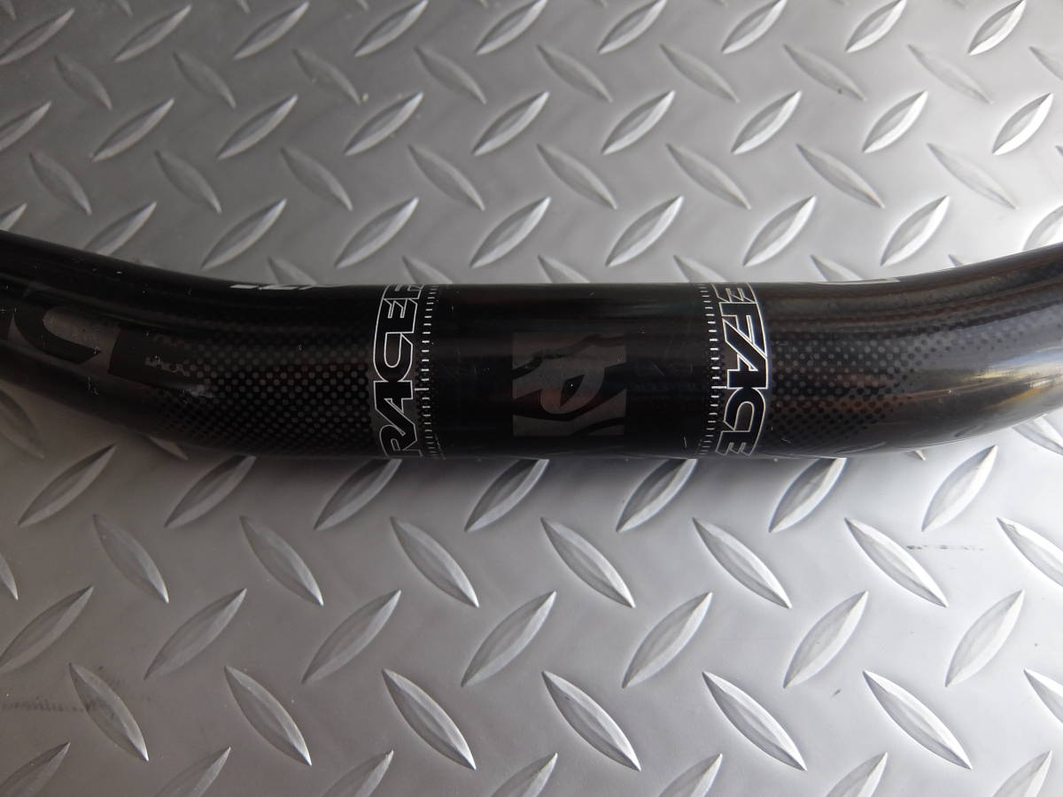 RACE FACE NEXTカーボンライザーバー760mm径35mmライズ35（中古品