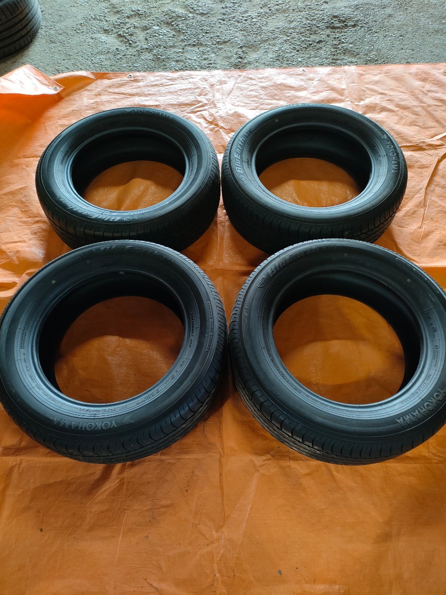 YOKOHAMA BluEarth E70 225/60R17 ノーマルタイヤ 4本セット BluEarth