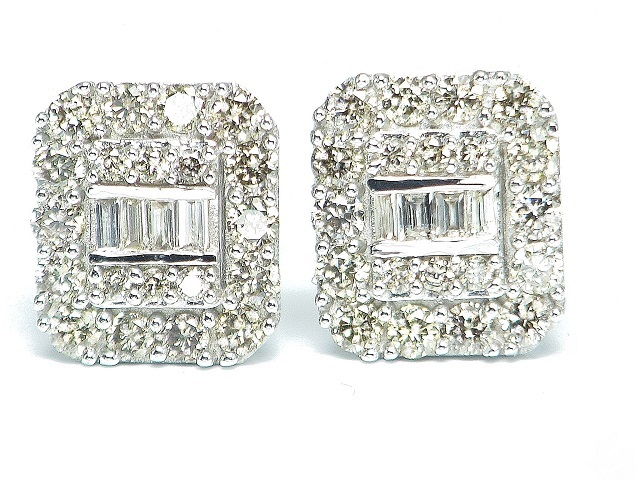 宝石屋本舗】天然ダイヤモンド 計 0.90ct スクエア型 K18WG ピアス