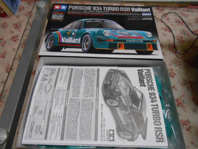 タミヤ模型・1/24スケール・ポルシェ934バイラント タミヤ模型・1/24スケール・ポルシェ934バイラント