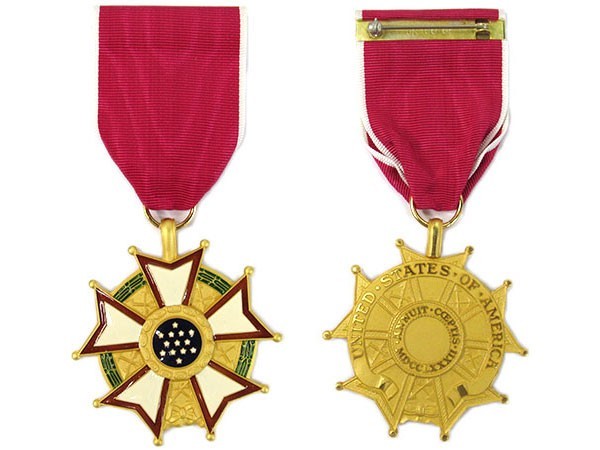 アメリカ軍 レジオン オブ メリット 勲章箱入 Yahoo!オークション