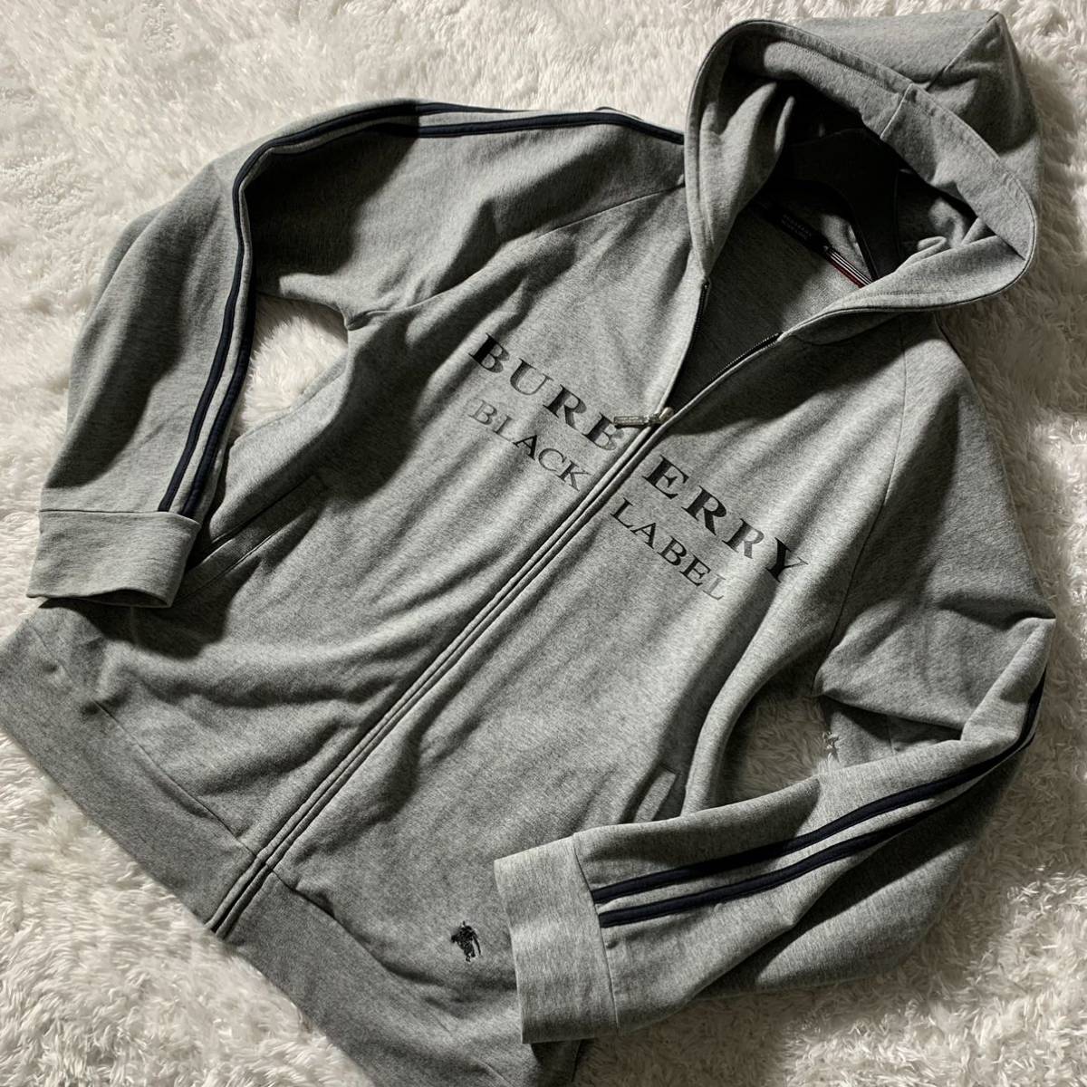 B☆美品・Lサイズ BURBERRY BLACK LABEL ジップアップパーカー