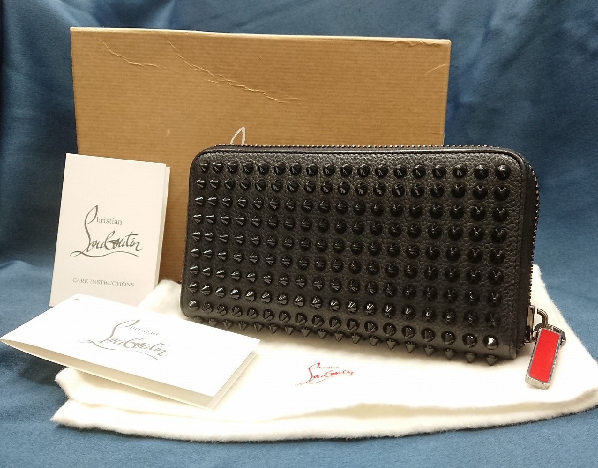 Christian Louboutin クリスチャンルブタン パネトーネ長財布 スクエア