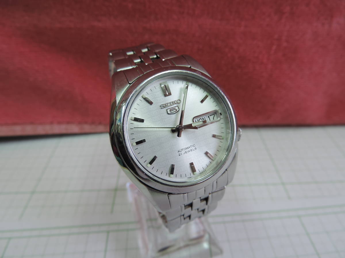 ☆美品☆SEIKO 腕時計 セイコー5 自動巻き 裏スケルトン 7S26-0520 