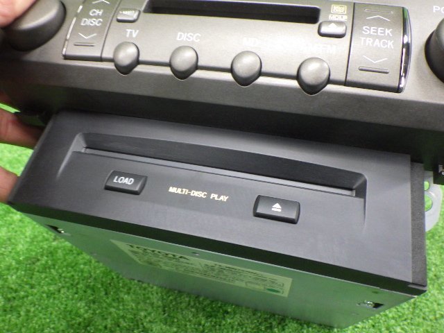 トヨタ純正 H16年 30 セルシオ UCF30 UCF31 6連奏 DVD/CD チェンジャー