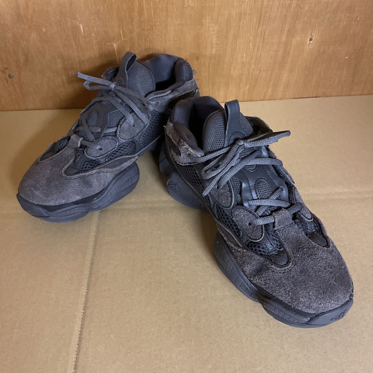 ADIDAS YEEZY 500 UTILITY BLACK 27.5cm アディダス イージー
