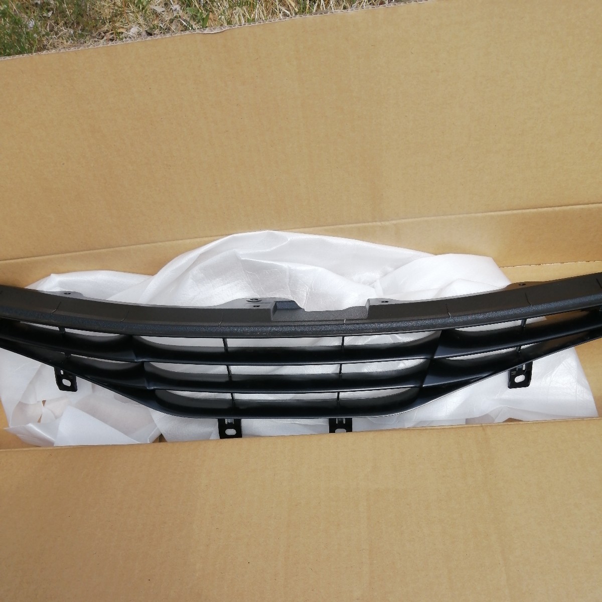 未使用 ZGE20G ZGE25G ZGE21G 前期 ウィッシュ 純正フロントグリル アッパー ラジエターグリル ラジエーターグリル 53111-68070_1