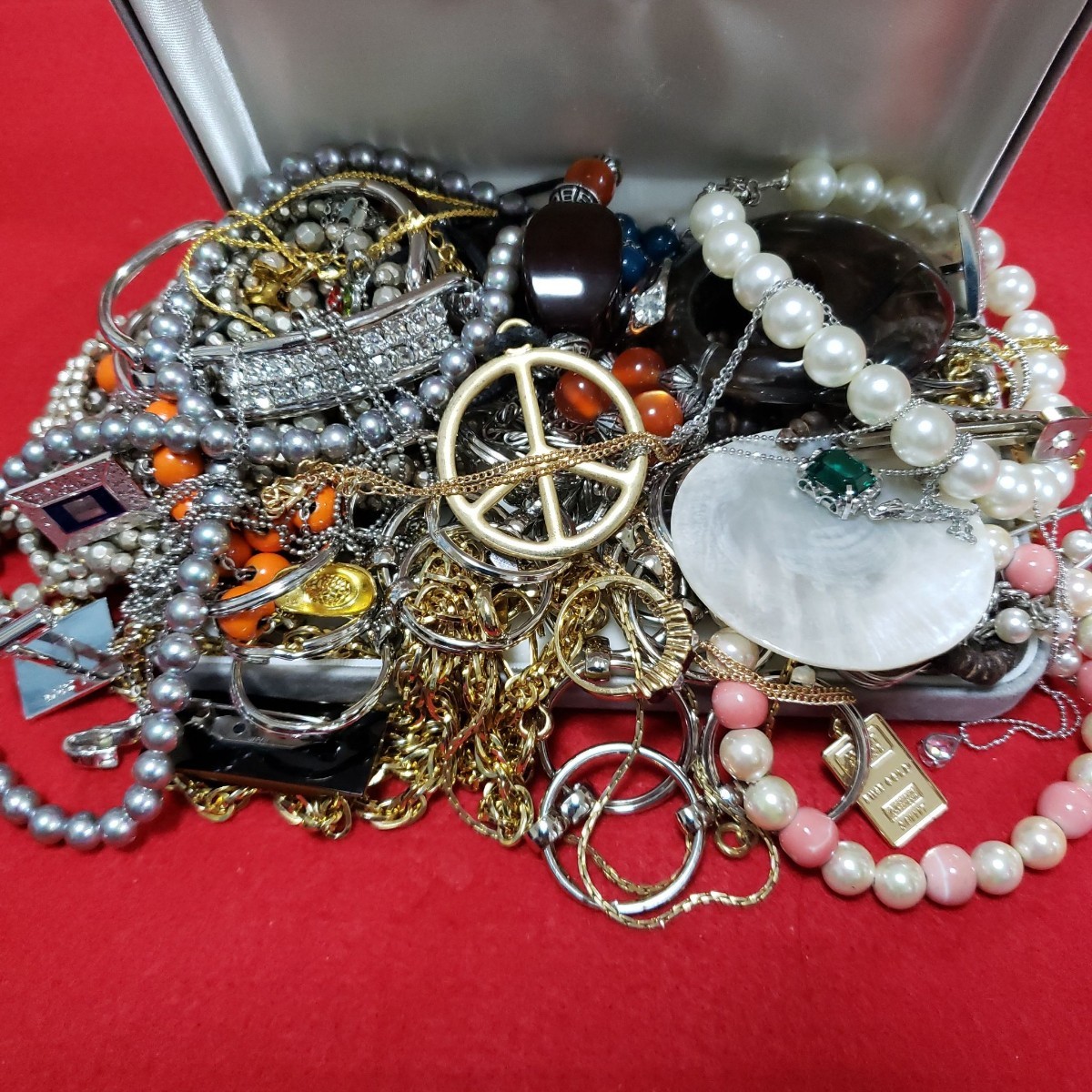 遺品アクセサリー まとめ売り 遺品整理 アクセサリー まとめ売り 2026