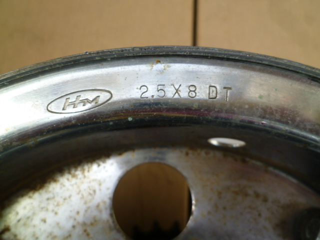 モンキー純正メッキホイール　ハブ、ブレーキ、スプロケット付き 