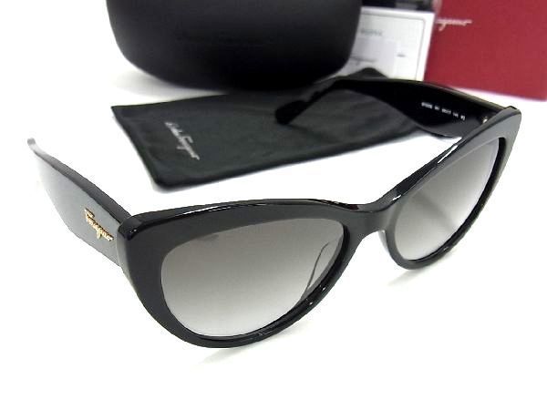 1円 ■美品■ Salvatore Ferragamo フェラガモ SF930S 001 56□17 145 サングラス メガネ 眼鏡 アイウェア ブラック系 AJ8625スh