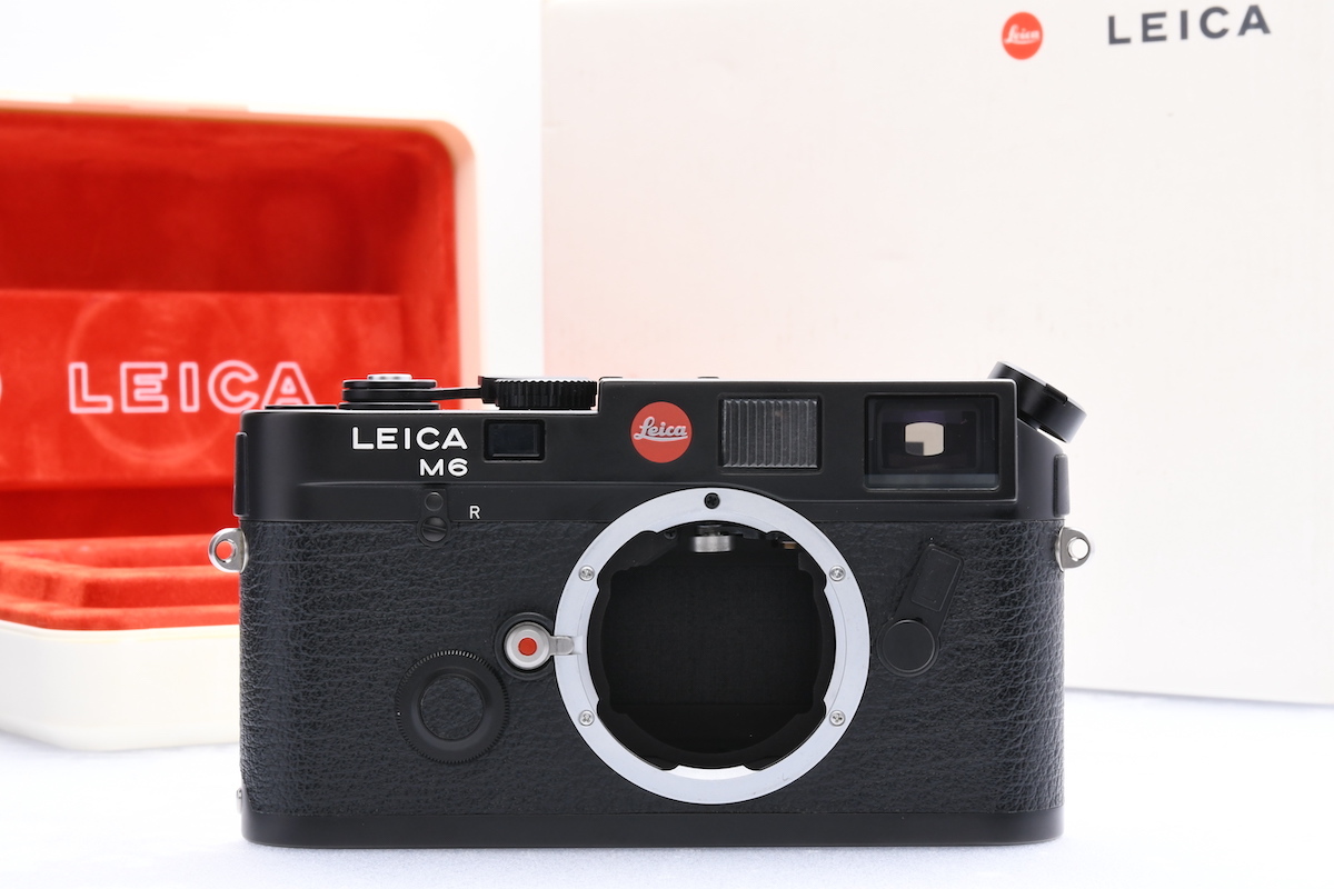 Leica M6 Camera Black Paint Body Rangefinder - TTL 0.85 Film 35mm 