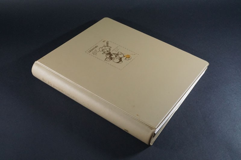 Yahoo!オークション (243)外国切手ディズニー切手コレクションB