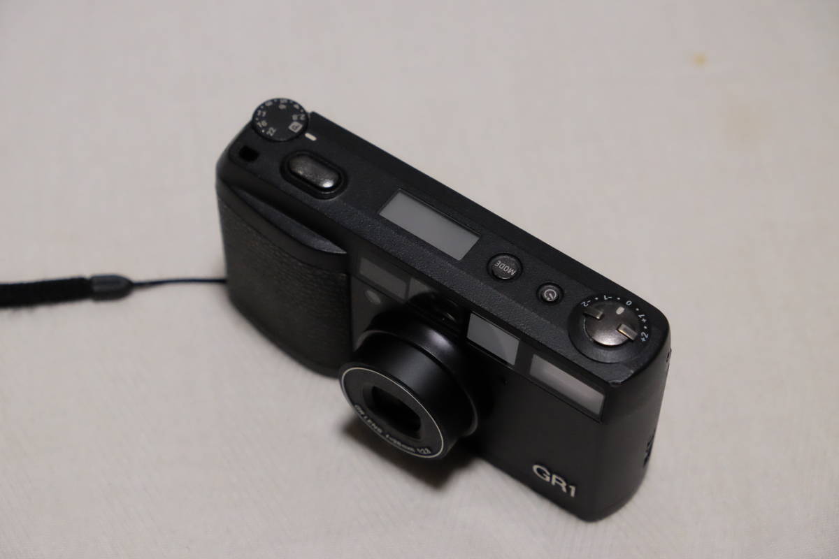 リコー Ricoh GR-1 RICOH リコー フィルムカメラ 製品 ⁄ 中古