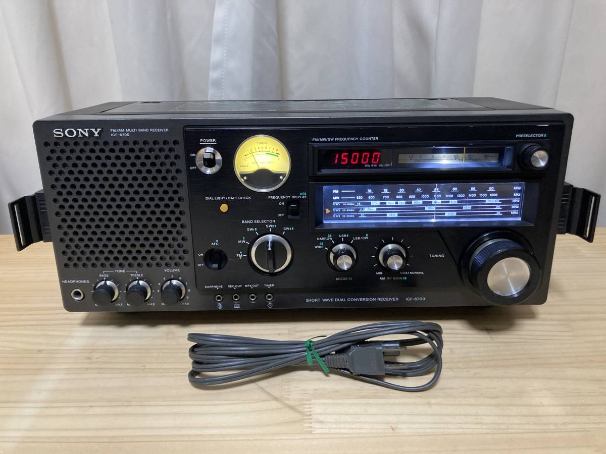 SONY ICF-6700