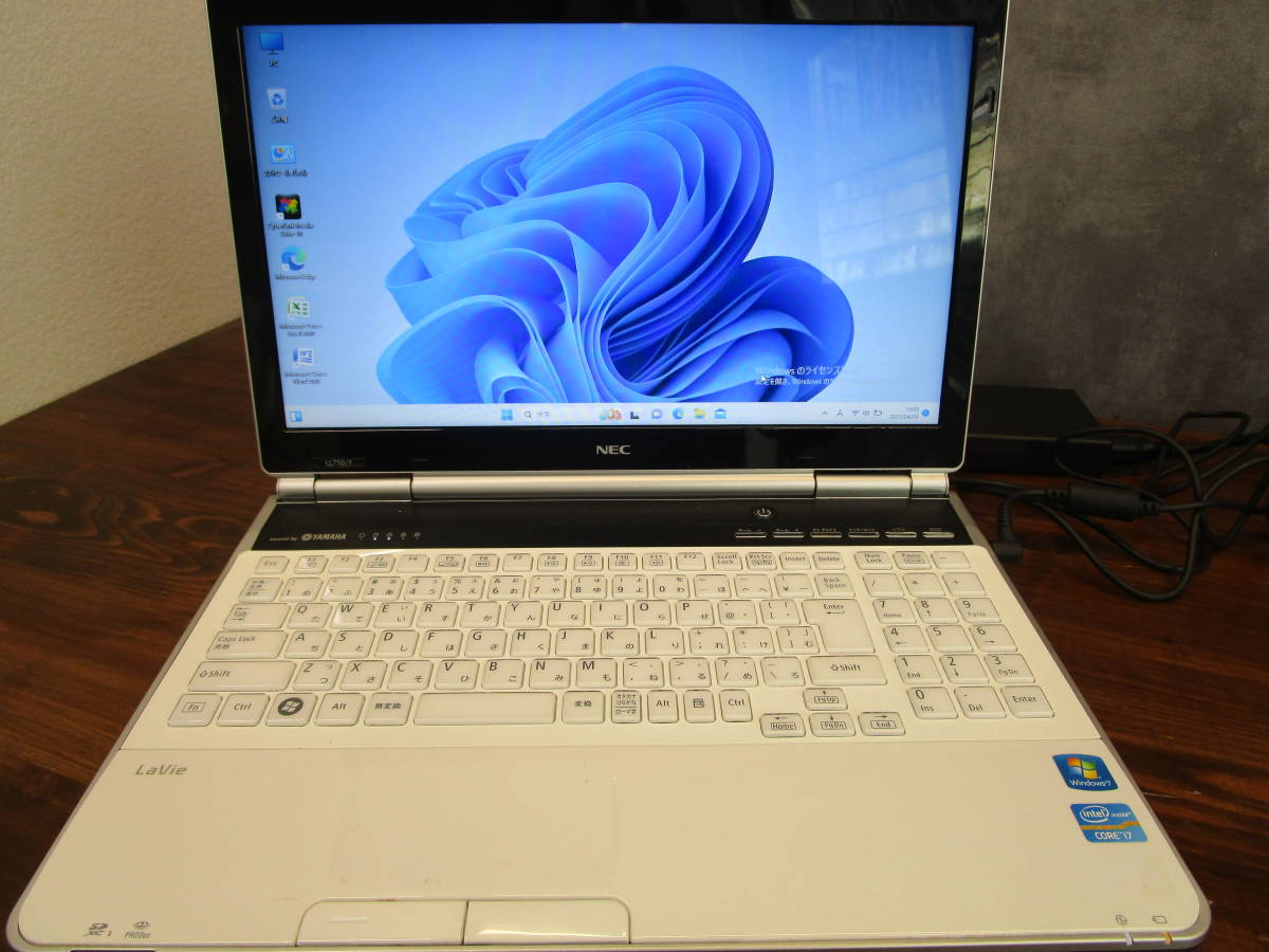 NEC LaVie 最新Windows10☆超爆速SSD仕様NEC LL750⁄F☆Core i7-