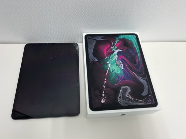ジャンク★iPad Pro11インチ 2018　512GB スペースグレー Wi-Fi＋セルラー SIMフリー