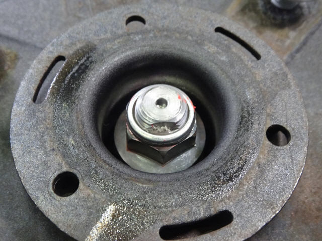 プリウス DAA-ZVW50 右フロントストラット 2ZR-FXE 【正規取扱店】