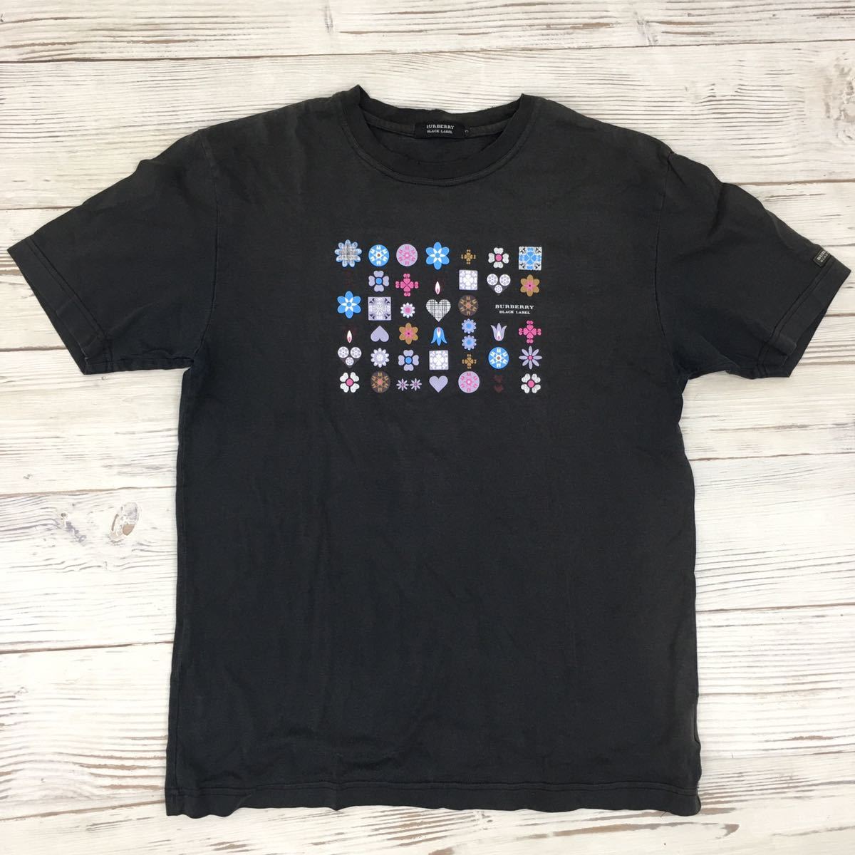 ● BURBERRYバーバリー ブラックレーベル メンズ 半袖Tシャツ トップス 黒 3 サイズ プリント ブラック 