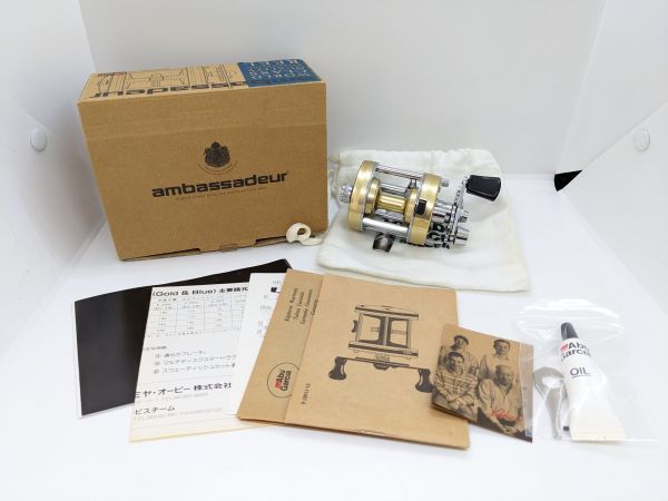 最終値下げ！ 美品 Ambassadeur アブガルシア アンバサダー ABU 2500c ベイトリール ゴールド GOLD 釣具 冊子・箱付き（M3883）