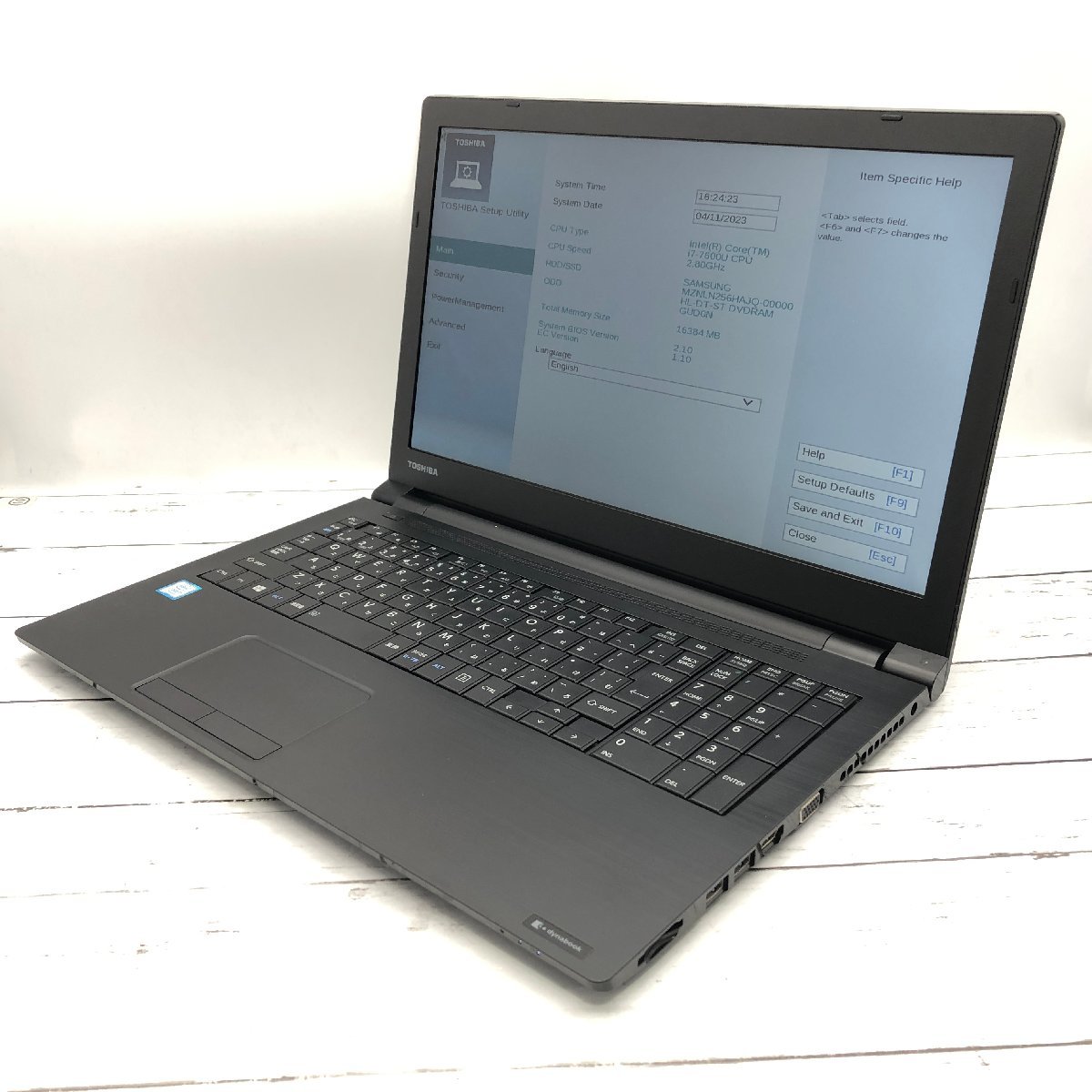 TOSHIBA dynabook B65/J Core i7 7600U 2.80GHz/16GB/256GB(SSD