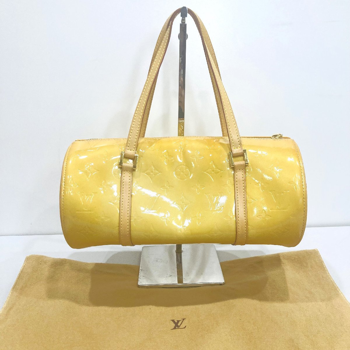 76】1円～ LOUIS VUITTON ルイヴィトン ハンドバッグ ヴェルニ ベッド