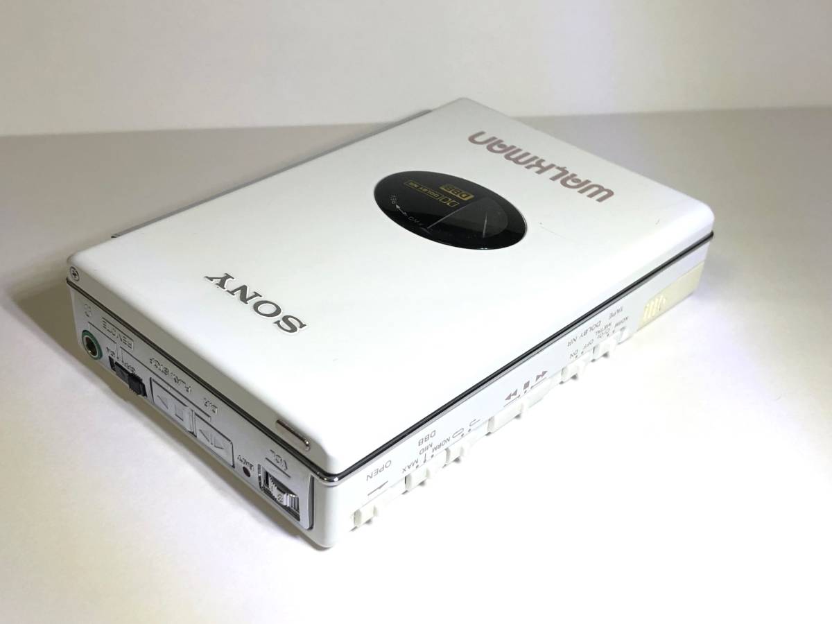 美品][美音][整備品] SONY ウォークマン WM-509 電池ボックス付き