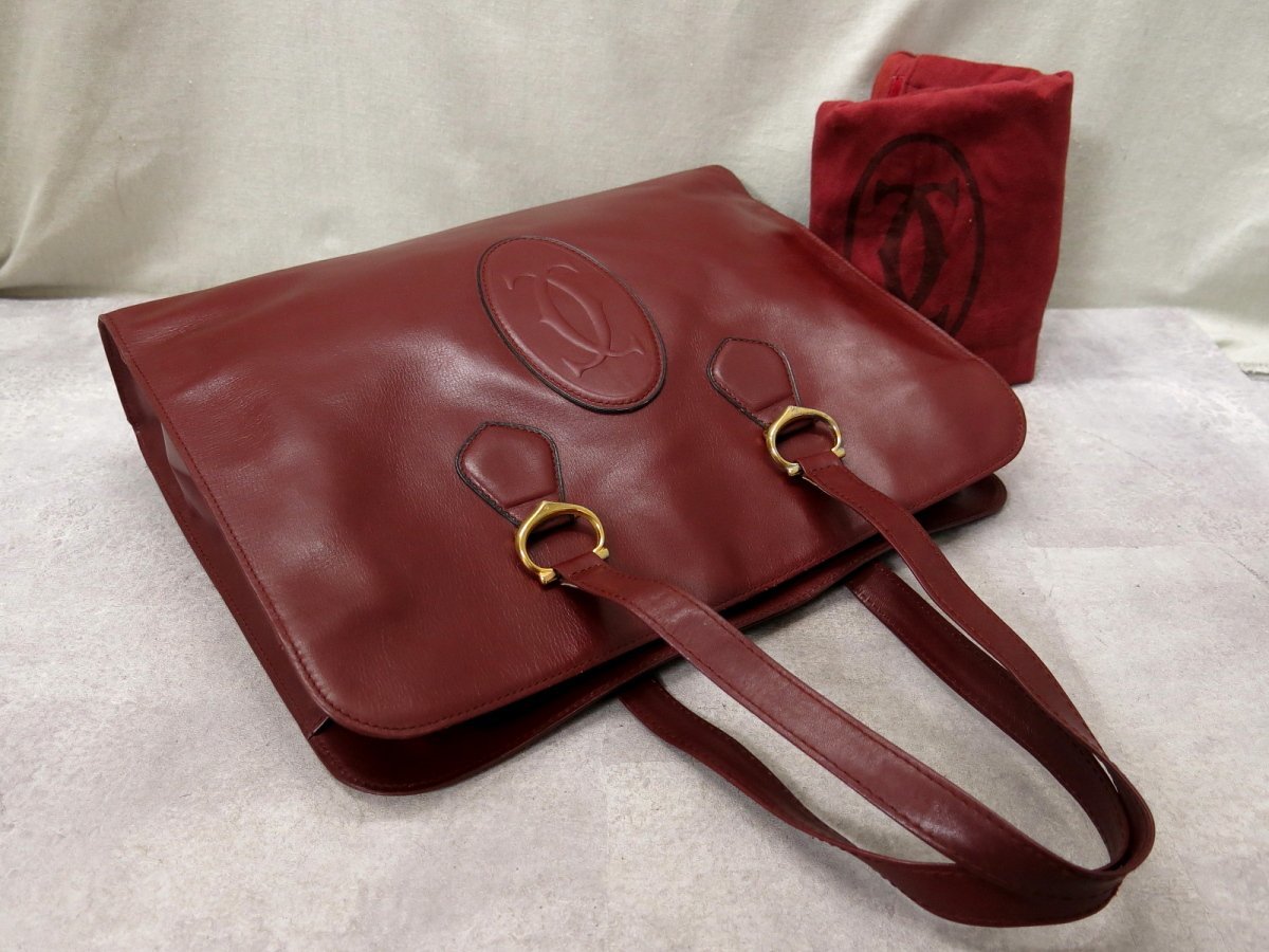 ○超美品○Cartier カルティエ○マスト○ロゴ型押し○カーフ レザー 本 
