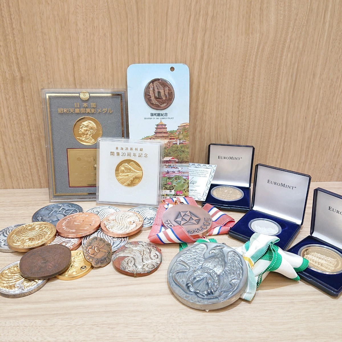 EXPO'70 エキスポ 日本万国博覧会 PAVILION パビリオン 観覧記念メダル