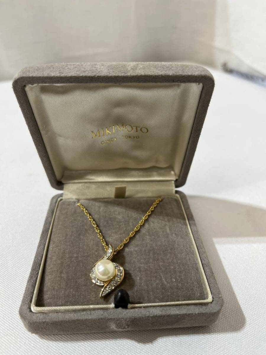 MIKIMOTO ミキモト ネックレス ケース付き 十字架 真珠 ／ケース付き 