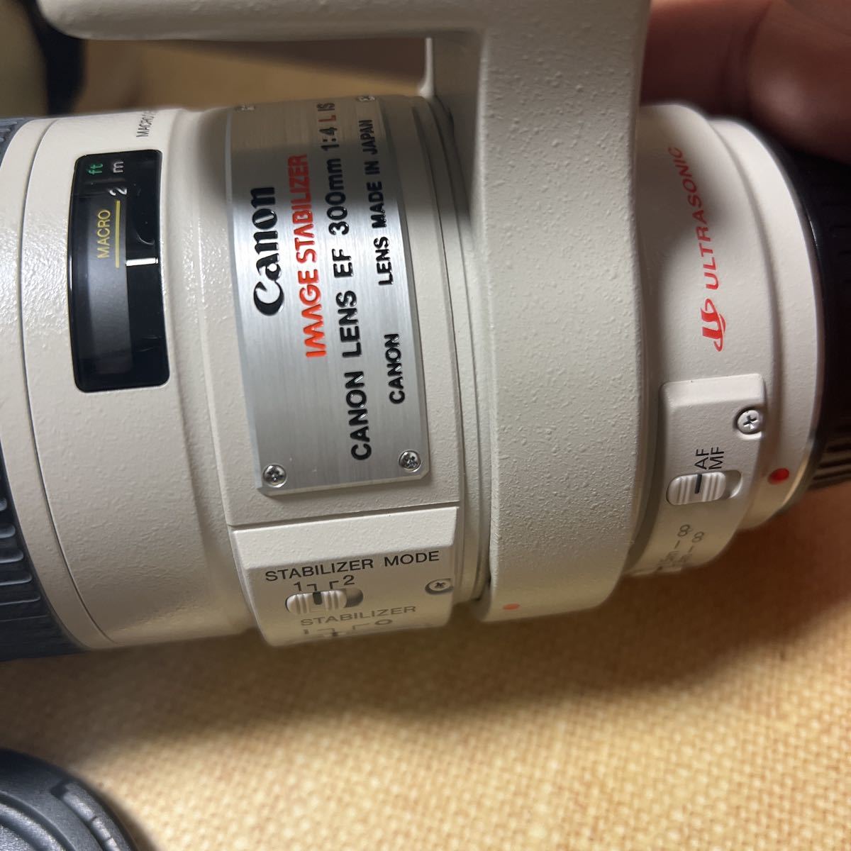 Canon LENS EF 300mm 1:4 L IS EF USM 300mm | Park Cameras