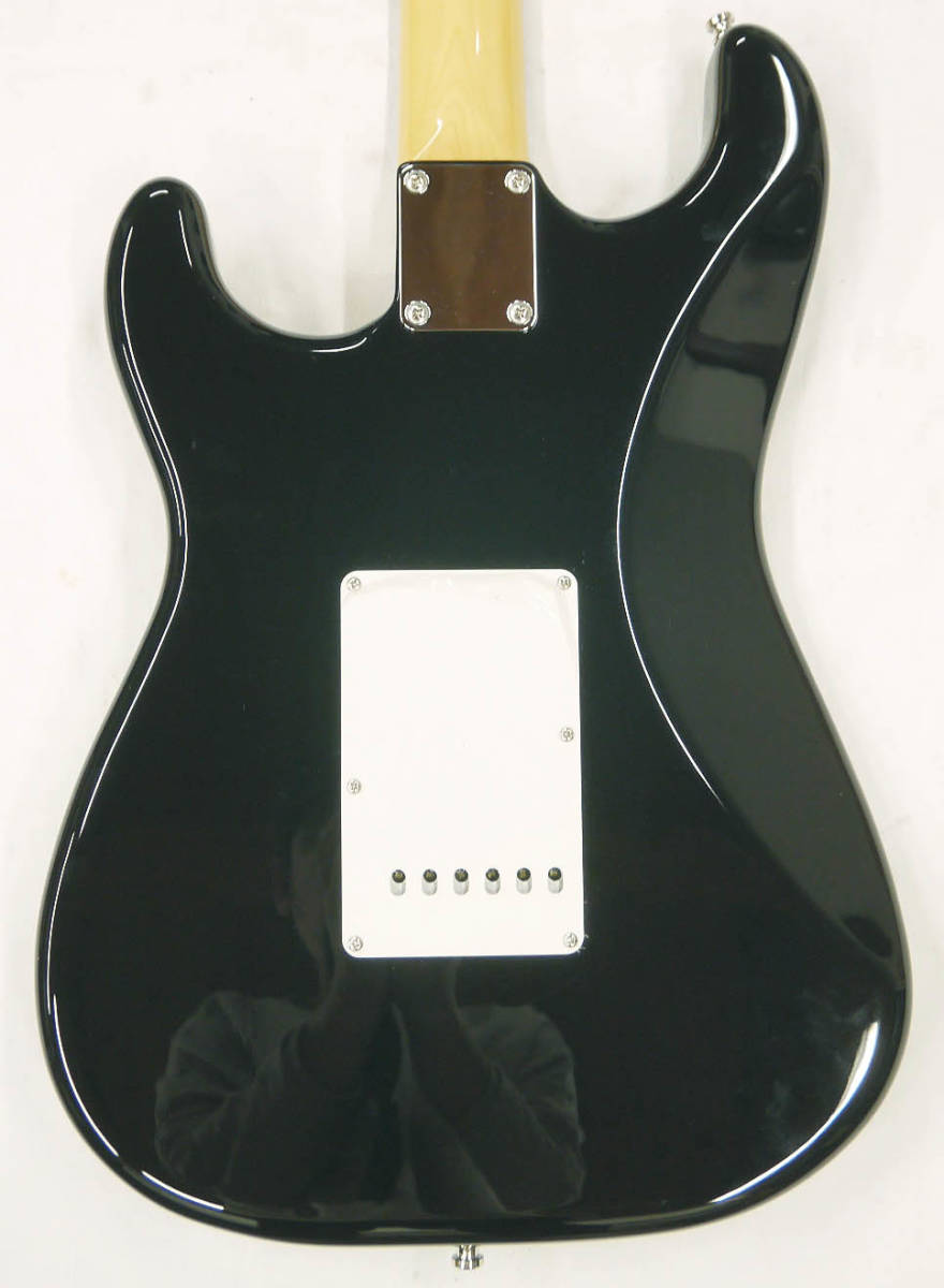 H312 日本製 22年製 JD22 Fender フェンダー STRATOCASTER TRADITIONAL II 60s RW BLK ...
