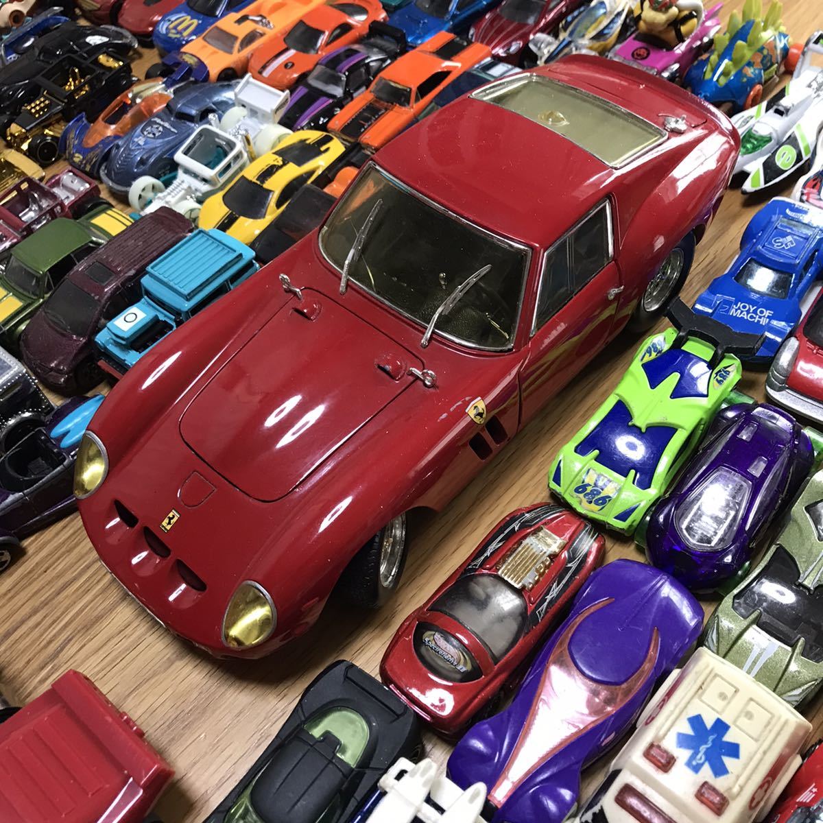全て ホット ウィール Hot Wheels 170台 大量 まとめ ゆうパック80サイズ ホットウィール ベーシックカー Wheels)