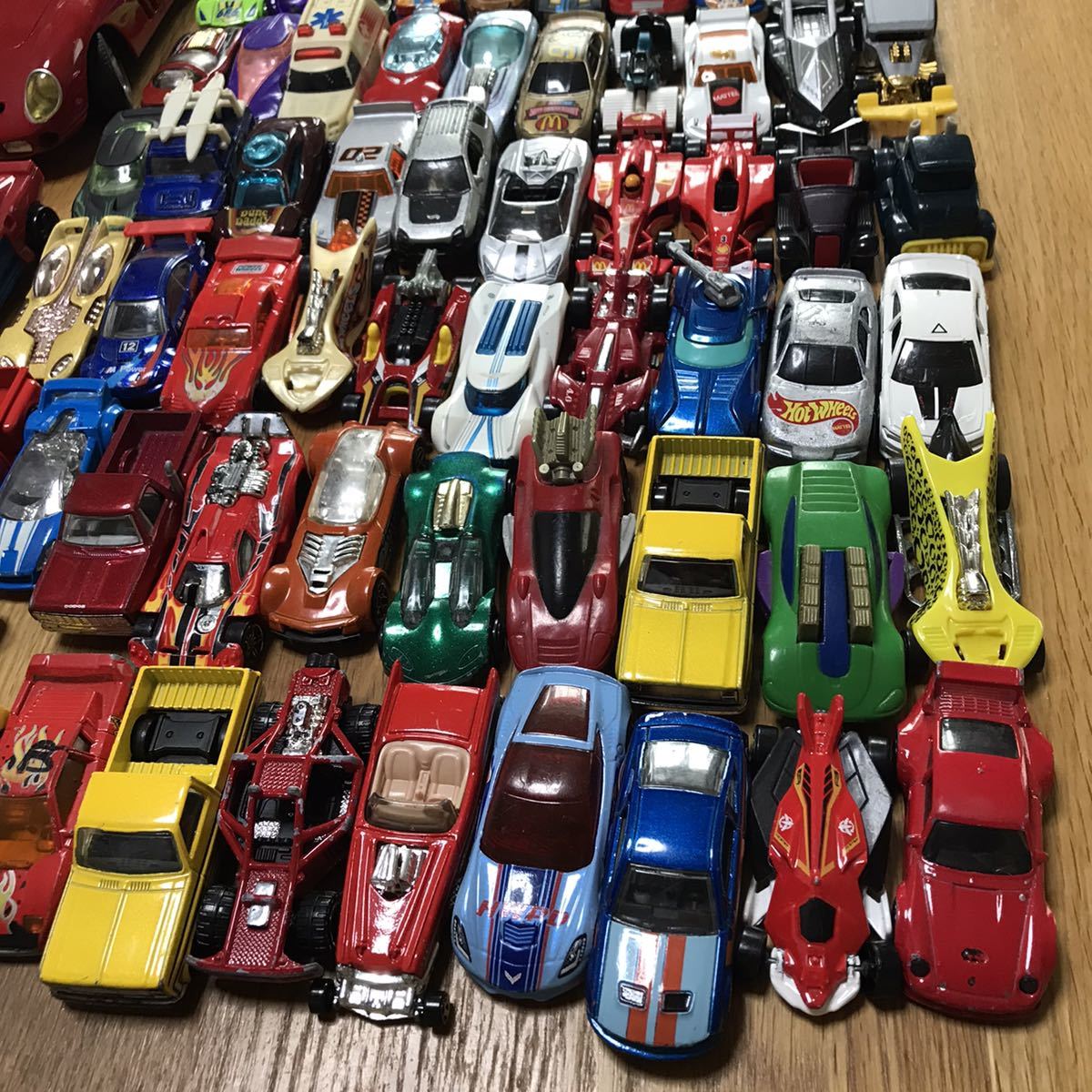 全て ホット ウィール Hot Wheels 170台 大量 まとめ ゆうパック80サイズ ホットウィール ベーシックカー Wheels)