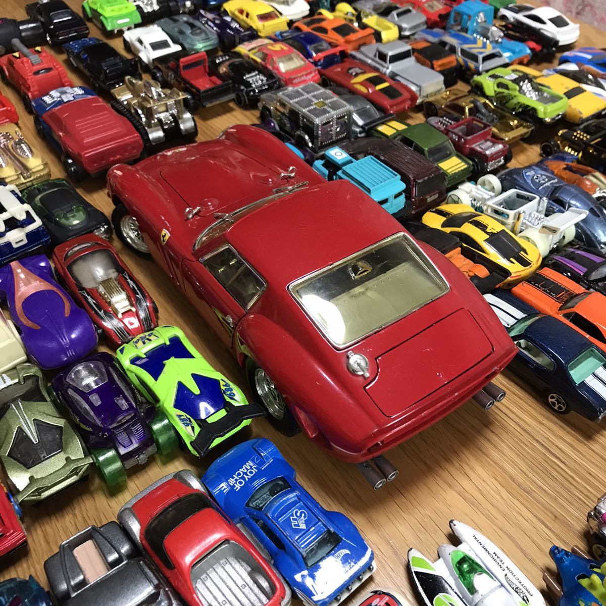全て ホット ウィール Hot Wheels 170台 大量 まとめ ゆうパック80サイズ ホットウィール ベーシックカー Wheels)