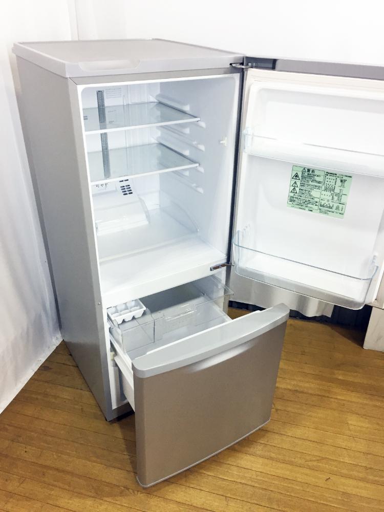 ○送料無料☆極上超美品 中古☆Panasonic 138L 高効率コンプレッサーの 