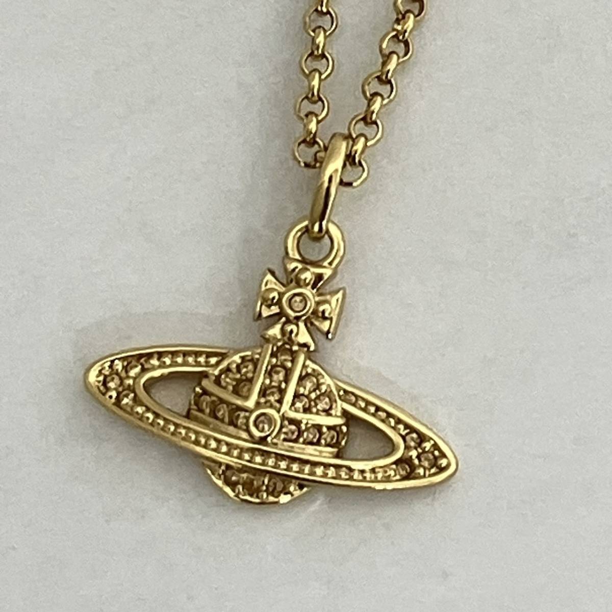 VIVIENNE WESTWOOD ヴィヴィアンウエストウッド ミニバスレリーフ 